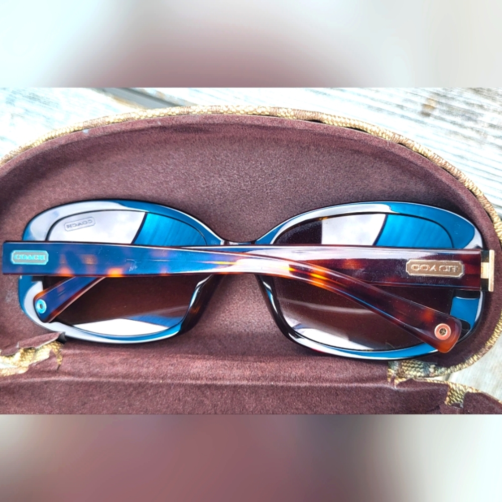 Coach Lillian Tortoise Shell Gradient Lens Sunglasses With Case - Picture 5 of 13